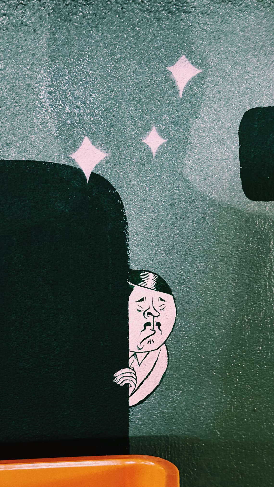 A heavy warm welcome to my site!